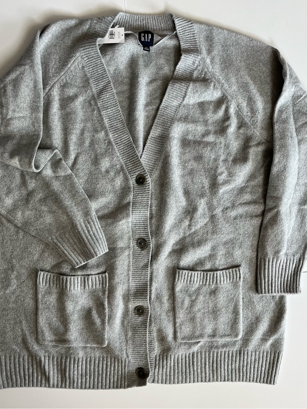 GAP Cashsoft Oversized Light Gray Heather V-Neck Button Cardigan —NWT